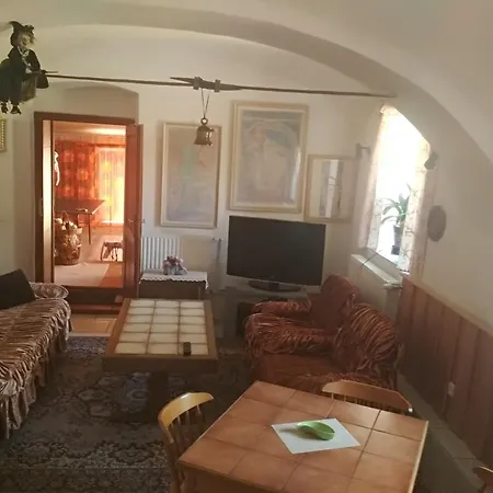Kucera Lantställe *